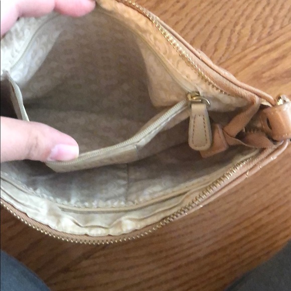 Charming Charlie wristlet with lots of room - Picture 4 of 8